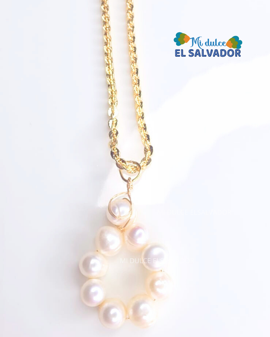 Cadena perlas cultivadas